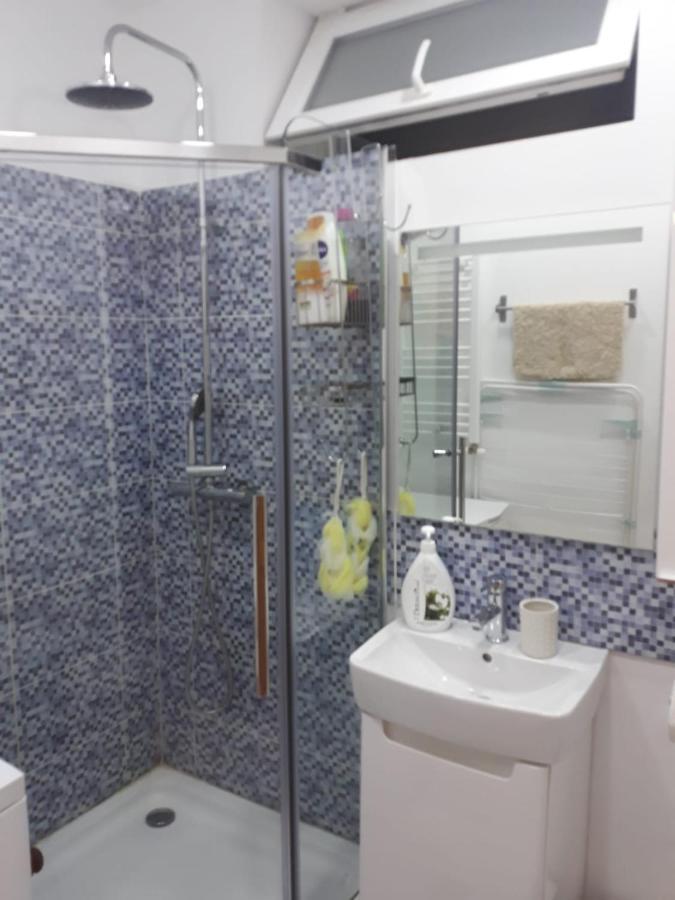 Nice Studio In Old Town 부쿠레슈티 외부 사진